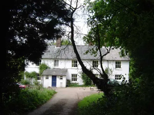 Princes Risborough farmhouse, B1464