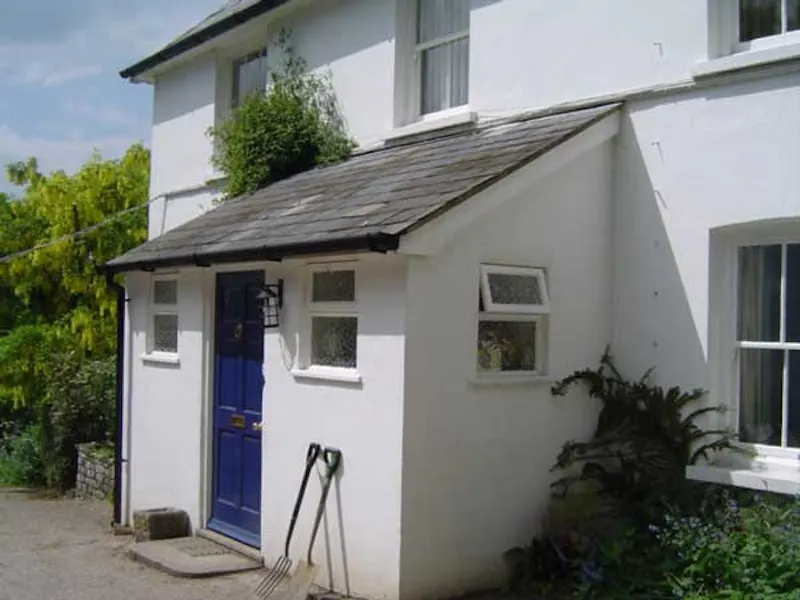 Princes Risborough farmhouse, B1464 (photo 9)