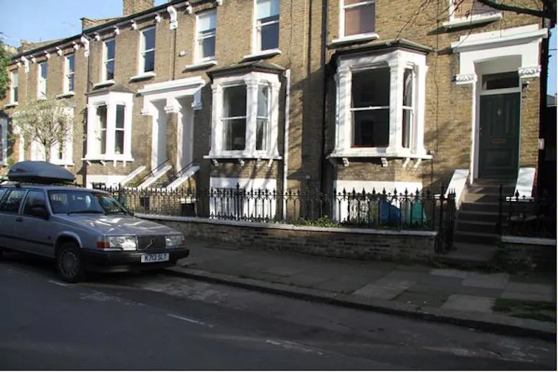 Colourful Dartmouth Park house, B1212 (photo 1)