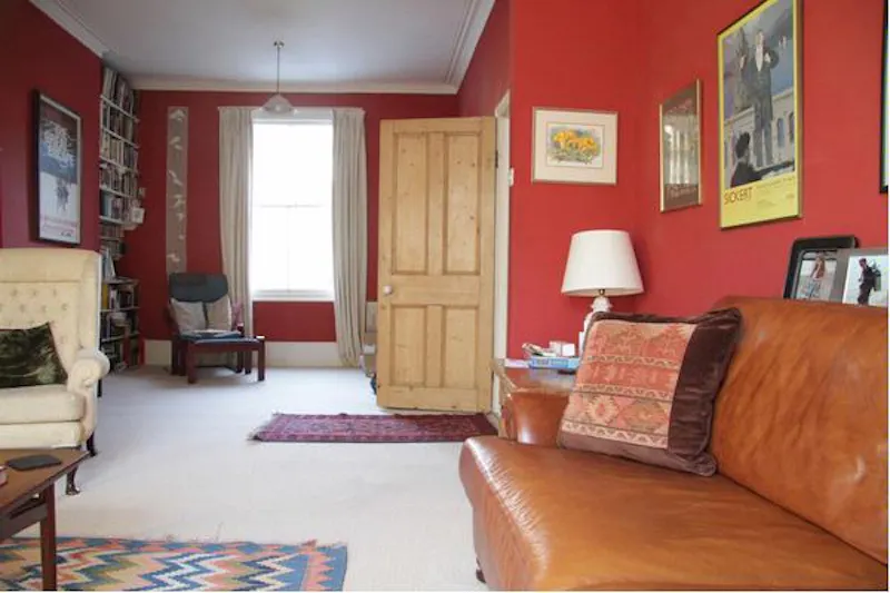 Colourful Dartmouth Park house, B1212 (photo 20)