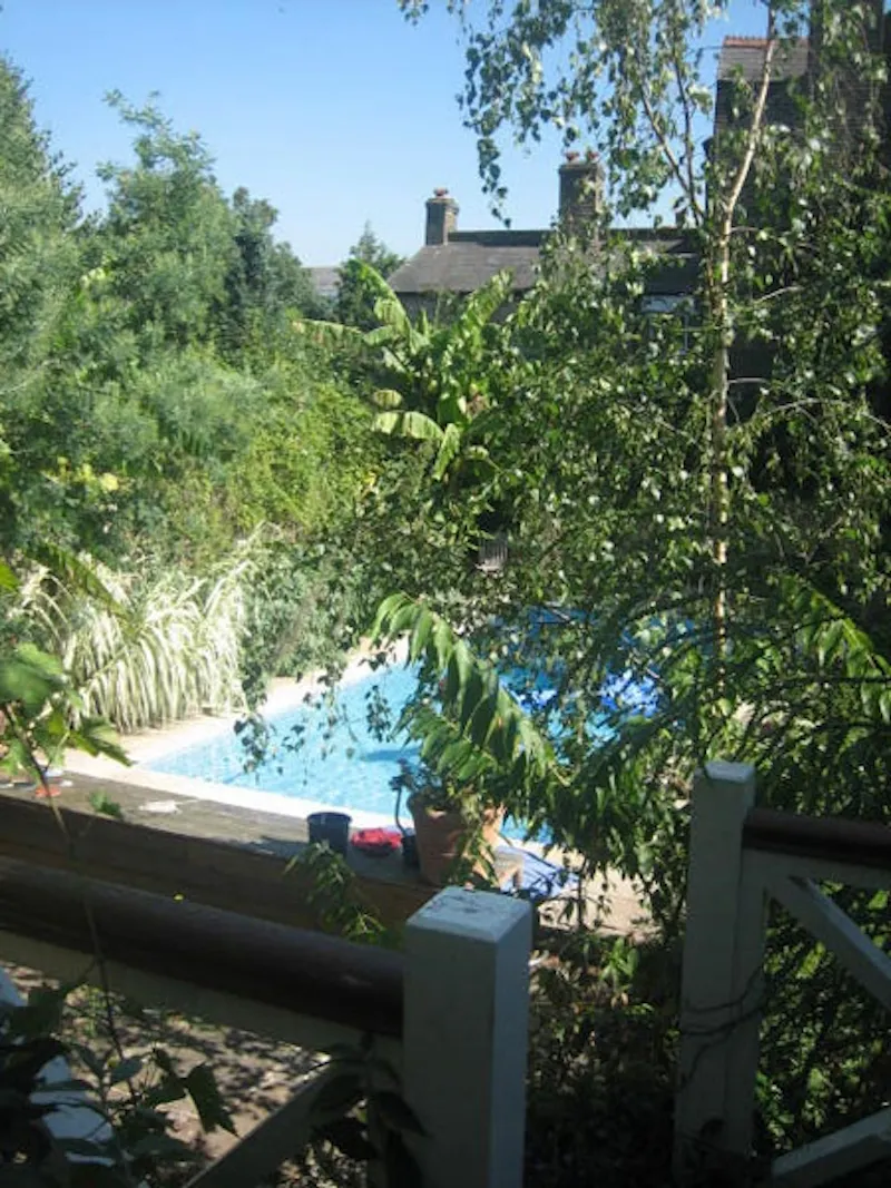 Swimming pool - outdoor at Classic Camberwell family house, A973 (photo 44)