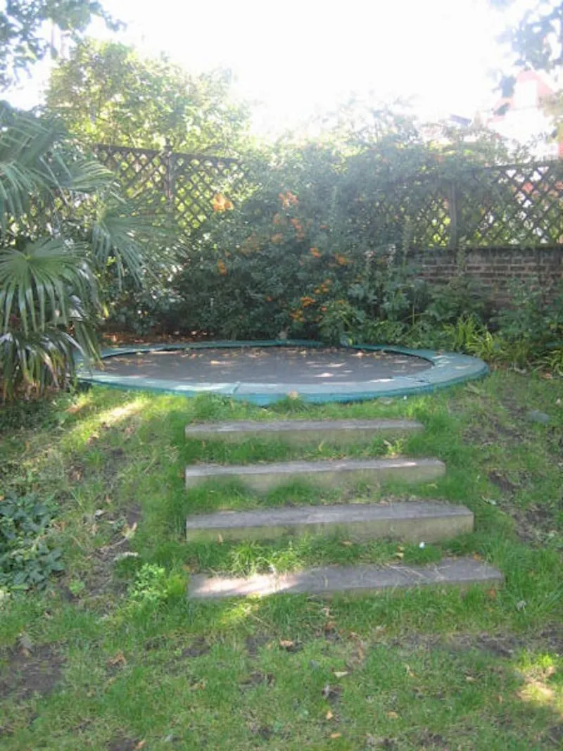 Classic Camberwell family house, A973 (photo 52)