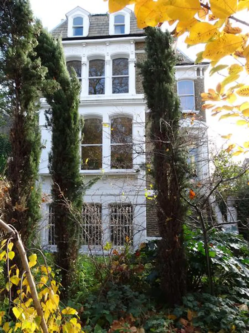 Classic Camberwell family house, A973 (photo 56)