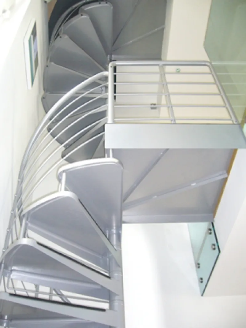 Staircase at Islington contemporary home, K270 (photo 9)