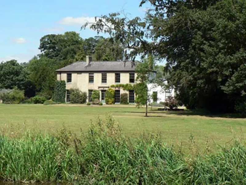 Georgian house near Cambridge, A1146 (photo 9)
