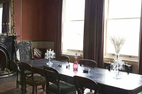 Salisbury classic country house, A1168