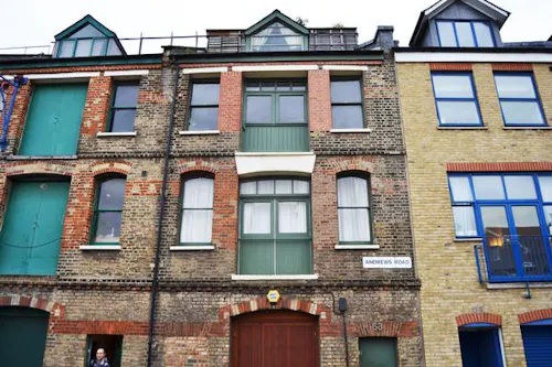 Regents Canal loft, F930