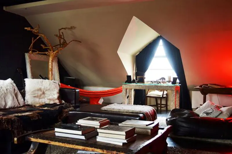 Living Room at Regents Canal loft, F930 (photo 10)
