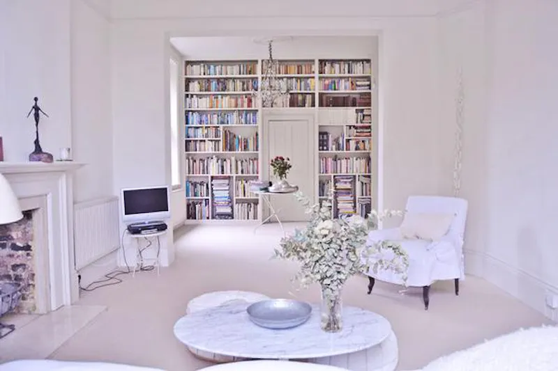 Through drawing room at White-on-white Herne Hill house, B139 (photo 3)