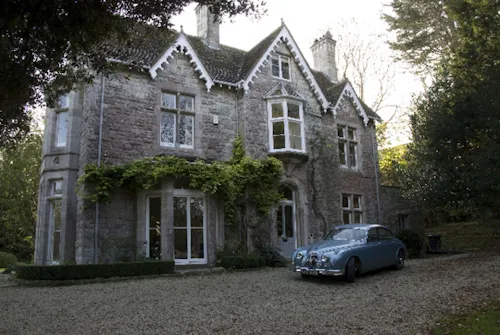 Victorian house in Swanage, B1502
