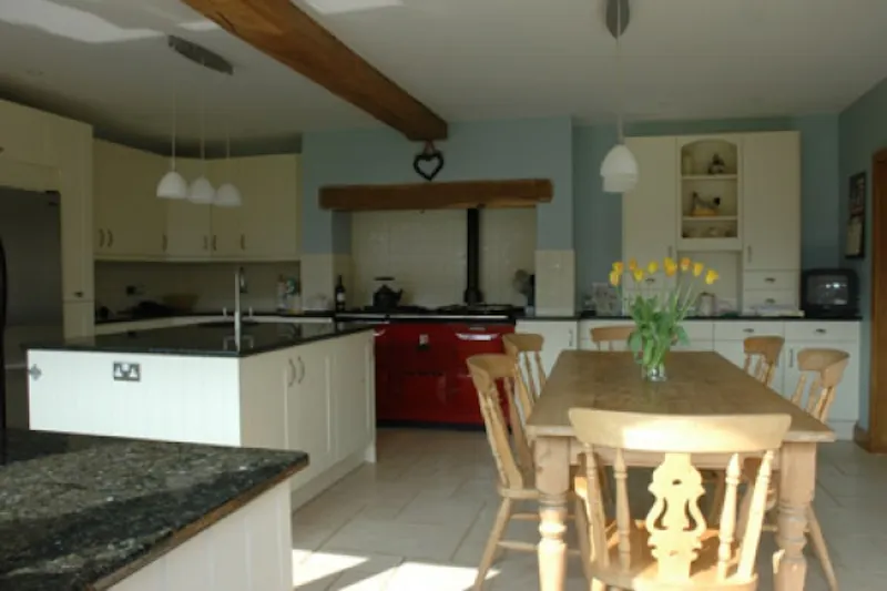 Aga at Ebrington barn conversion, L589 (photo 8)