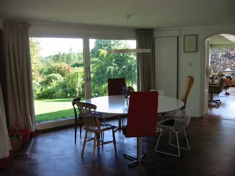 Dining room at Nutley cube house, D1239 (photo 12)