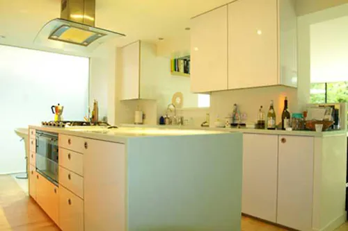 Family house in Twickenham, B848
