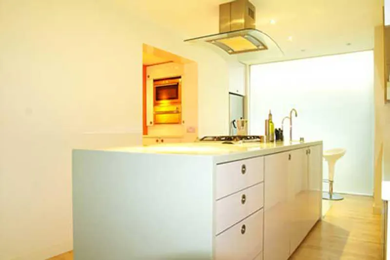 Family house in Twickenham, B848 (photo 3)
