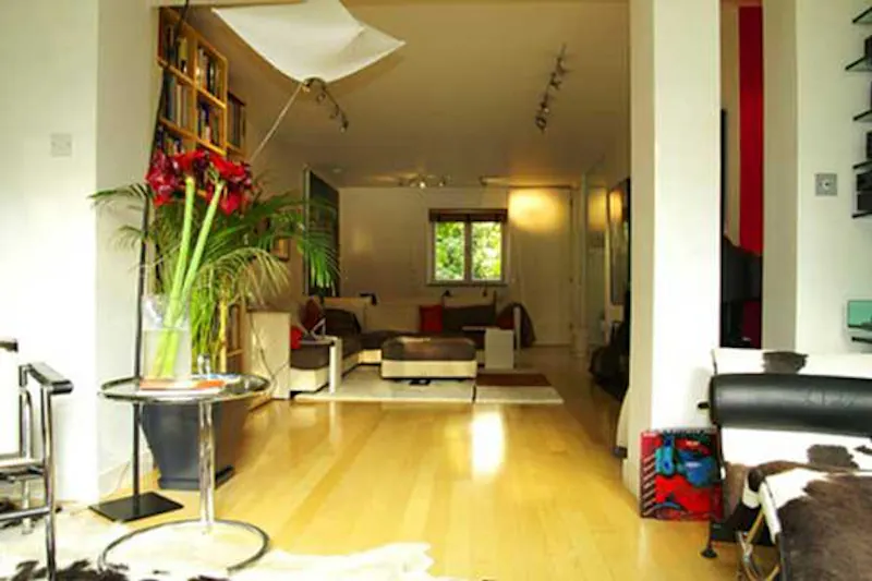 Family house in Twickenham, B848 (photo 22)