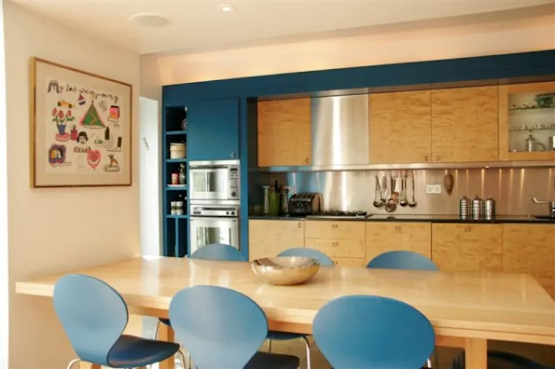 Kitchen at Terraced family home in Camden, B1431 (photo 5)