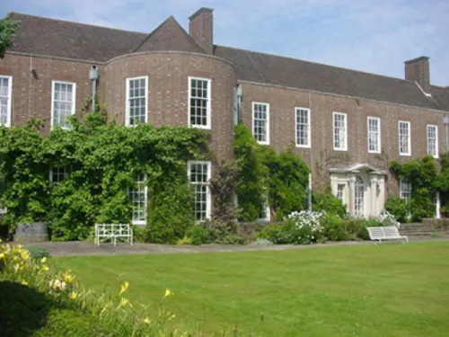 Tunbridge Wells estate, L579