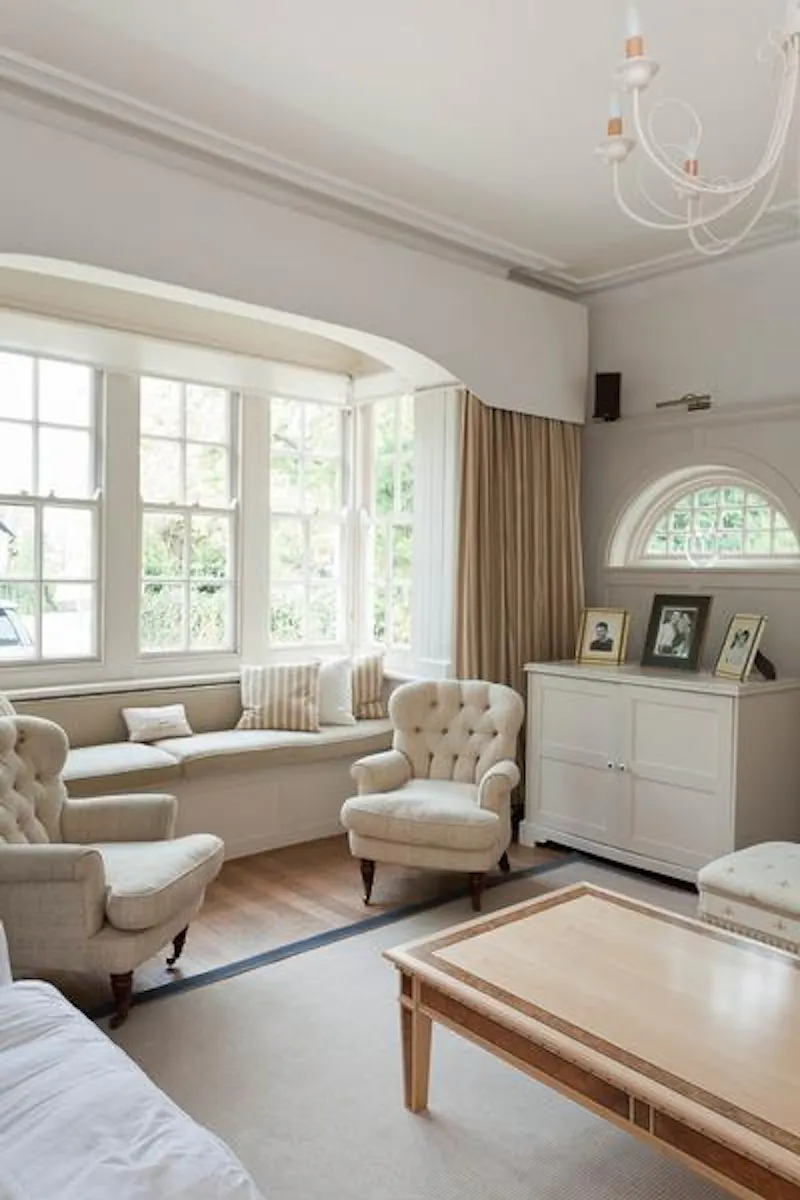Friern Barnet family house, E230 (photo 5)