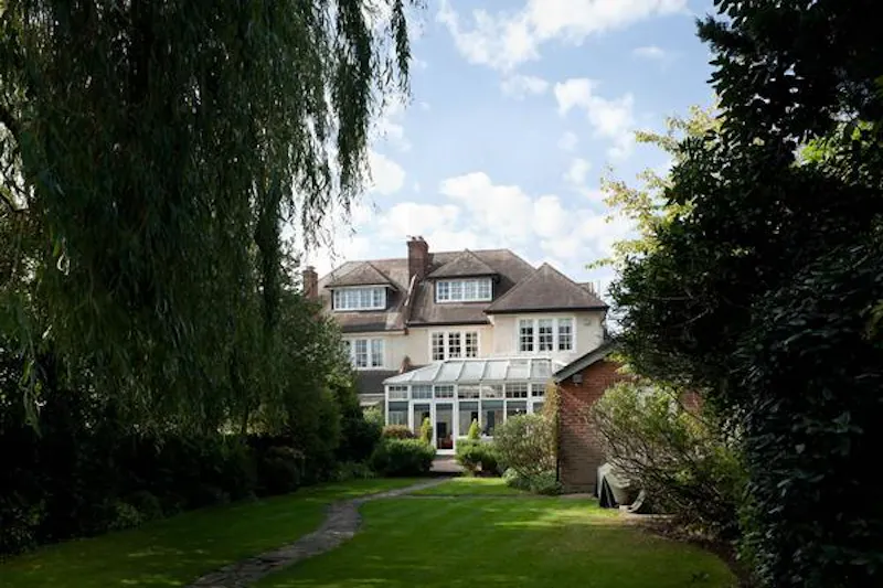 Friern Barnet family house, E230 (photo 44)