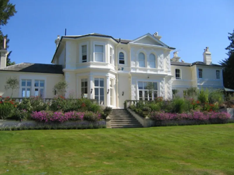 Tunbridge Wells Victorian house, B1405 (photo 1)