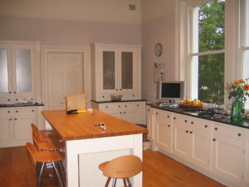 Kitchen at Tunbridge Wells Victorian house, B1405 (photo 3)