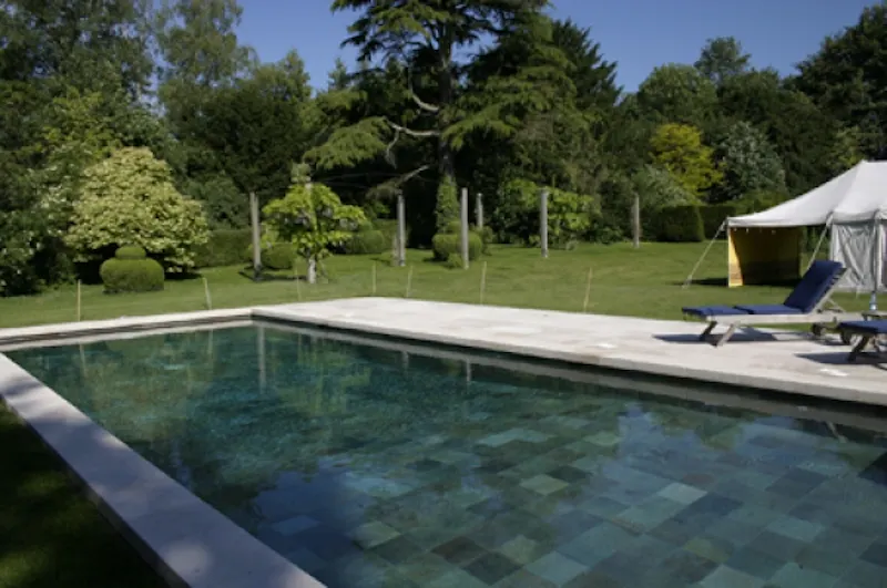 Swimming pool - outdoor at Cholderton manor house, B1441 (photo 19)