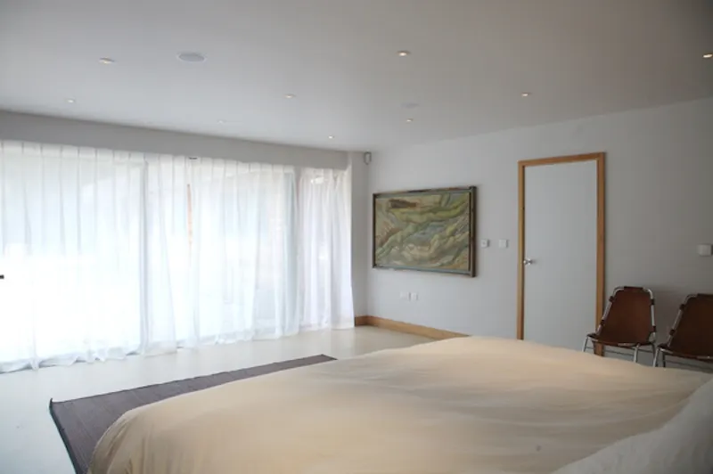 Bedroom at Contemporary Winchelsea cabin, D1956 (photo 6)