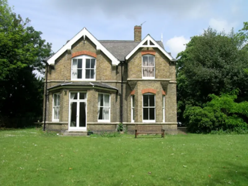 Chiswick Victorian vicarage , B212 (photo 8)