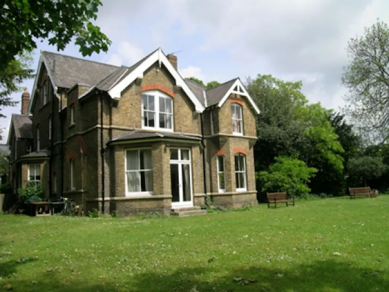 Chiswick Victorian vicarage , B212 (photo 9)