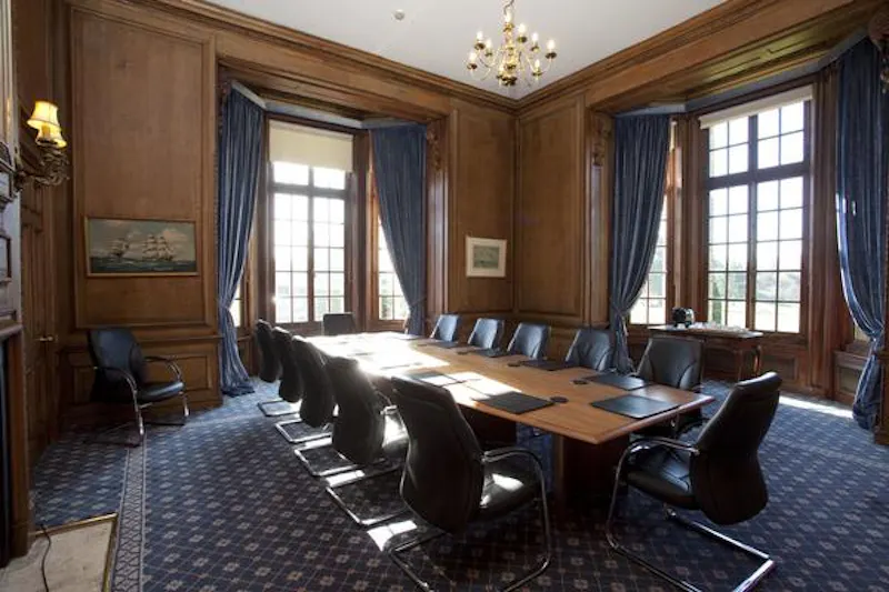 Boardroom at Georgian stately in Taplow, A1007 (photo 13)