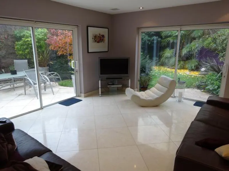 French doors at Luxury Kennington townhouse, A1017 (photo 42)
