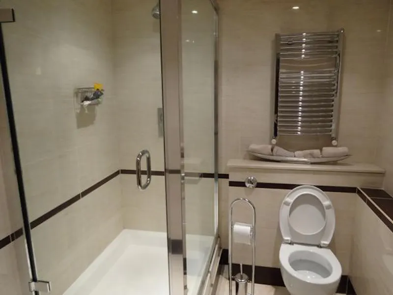 Shower at Luxury Kennington townhouse, A1017 (photo 54)