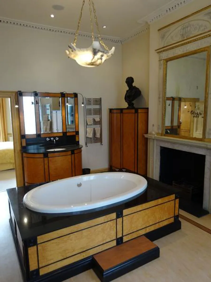 Luxury Kennington townhouse, A1017 (photo 78)