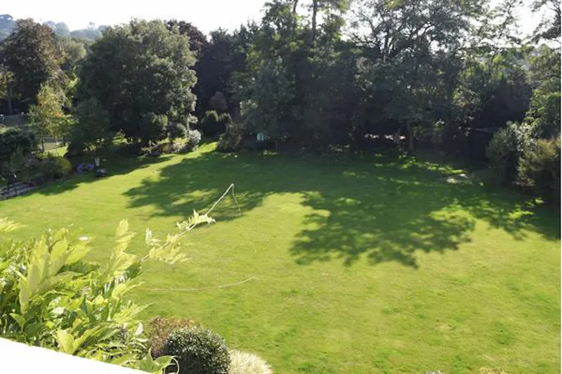 Twickenham townhouse with pool, A980 (photo 26)
