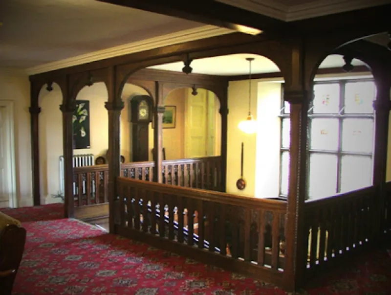 Staircase at Stately hall near Newark, A1154 (photo 8)