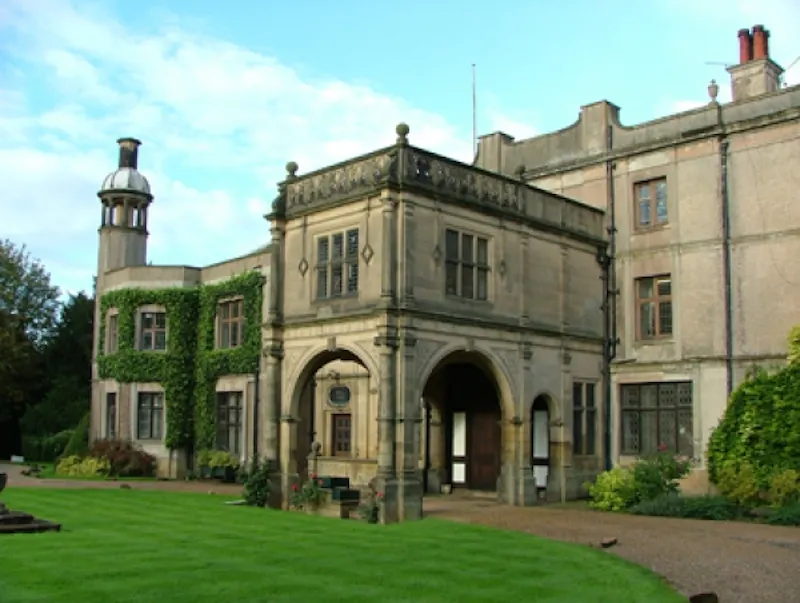 Garden at Stately hall near Newark, A1154 (photo 13)