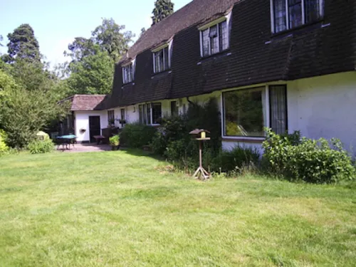 West Byfleet country house, L571