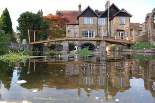 Harefield mill house, L581