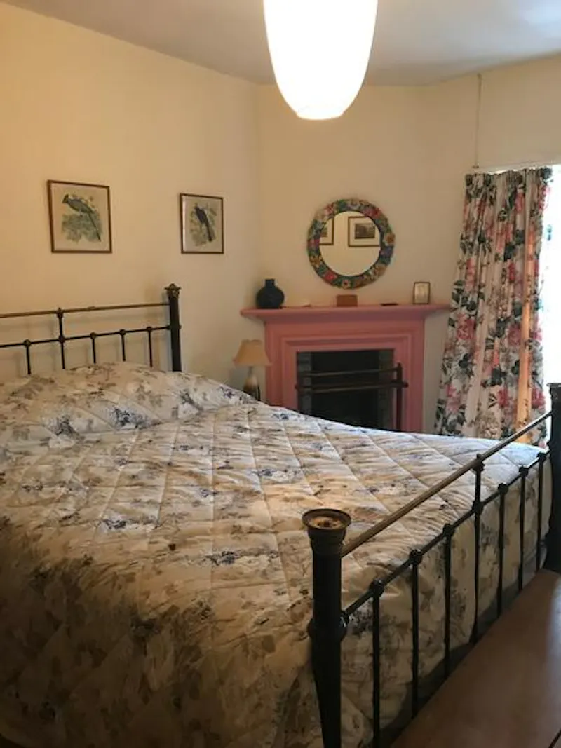 Bedroom at Georgian country house in Holt, A1161 (photo 14)