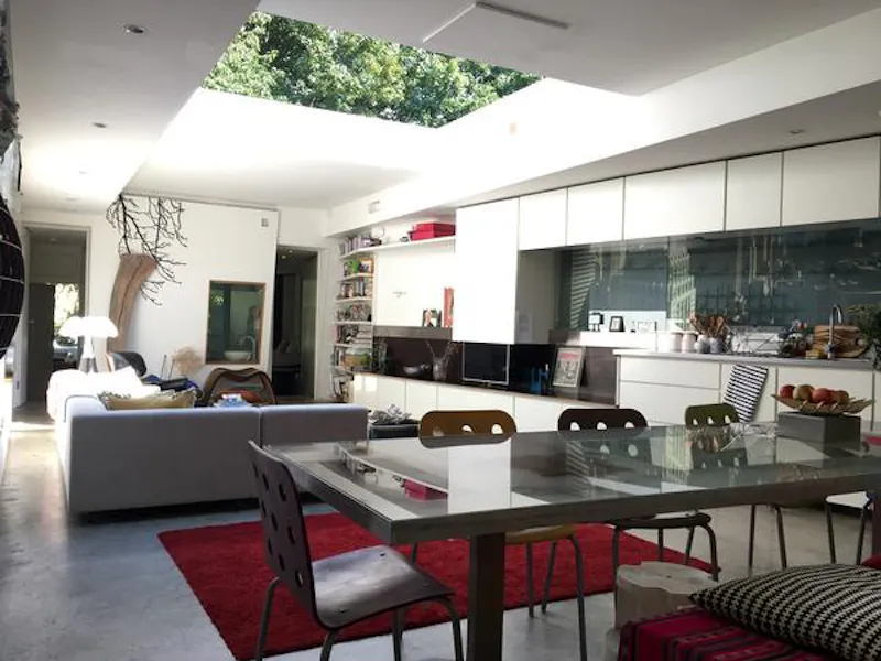 Dining room at Experimental Peckham house, K268 (photo 2)