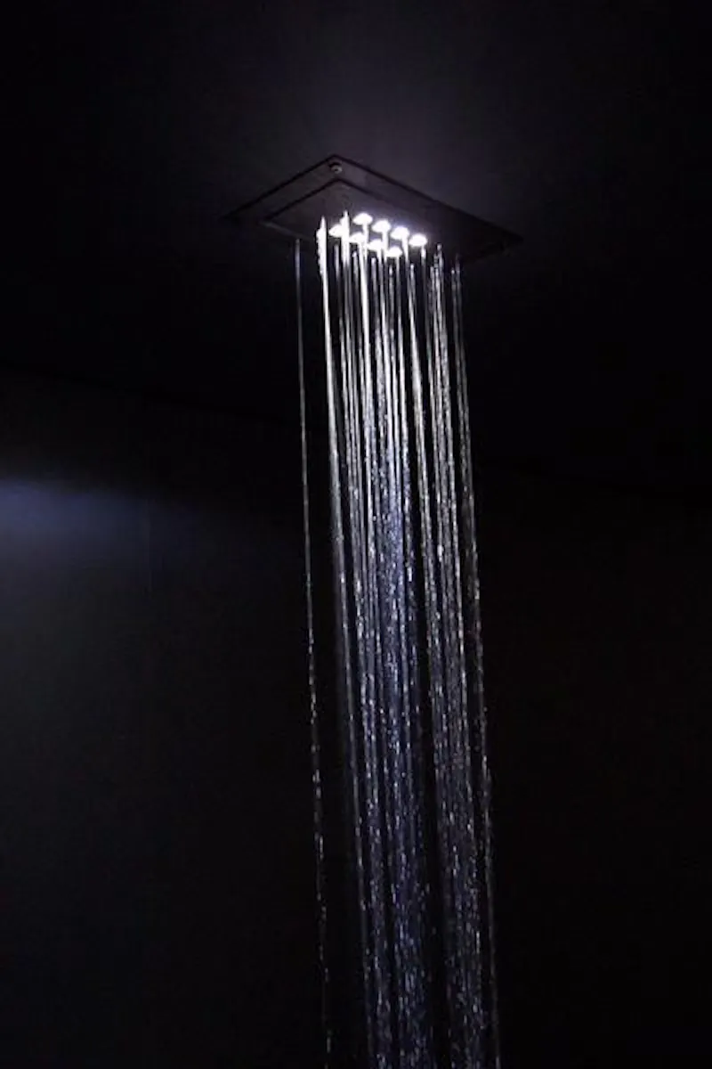 Shower at Experimental Peckham house, K268 (photo 20)