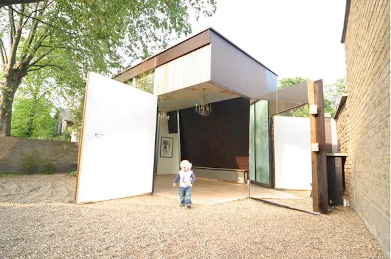 Stable / Outbuildings at Experimental Peckham house, K268 (photo 37)