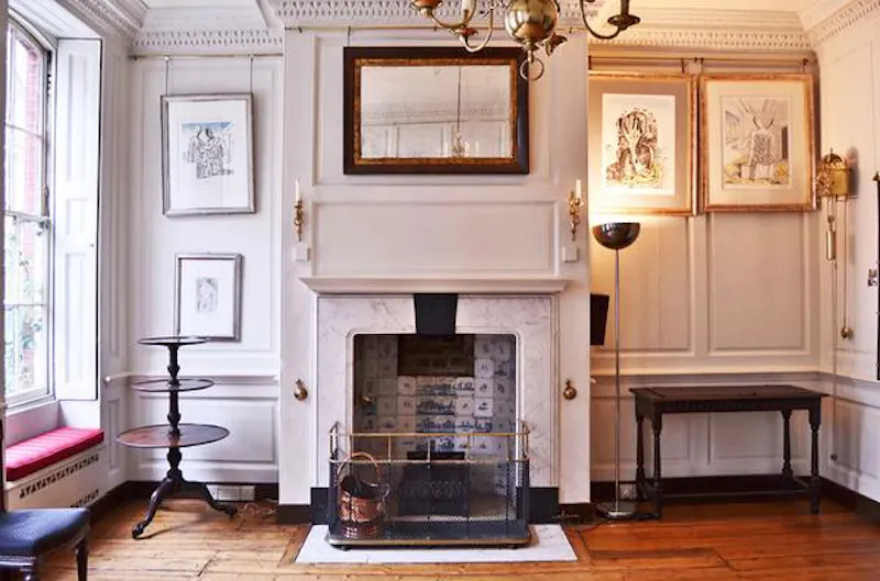 Fireplace at Authentic Soho townhouse , A590 (photo 5)