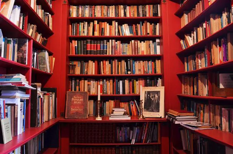 Library at Authentic Soho townhouse , A590 (photo 12)