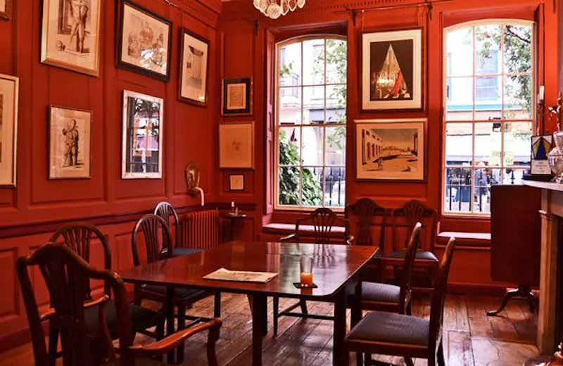 Dining room at Authentic Soho townhouse , A590 (photo 26)