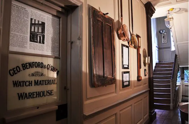 Entrance hall at Authentic Soho townhouse , A590 (photo 34)