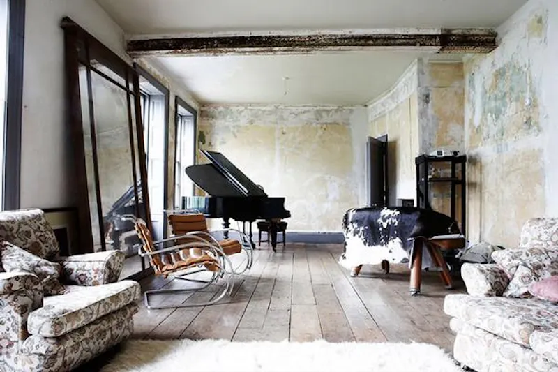 Living Room at Eclectic Deptford house , A631 (photo 4)