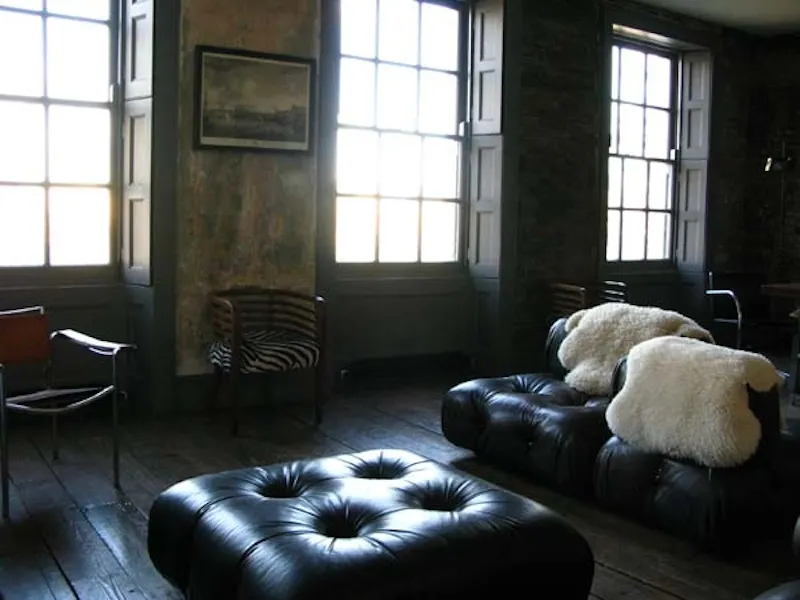 Eclectic Deptford house , A631 (photo 10)