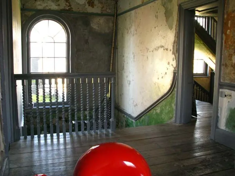 Eclectic Deptford house , A631 (photo 36)