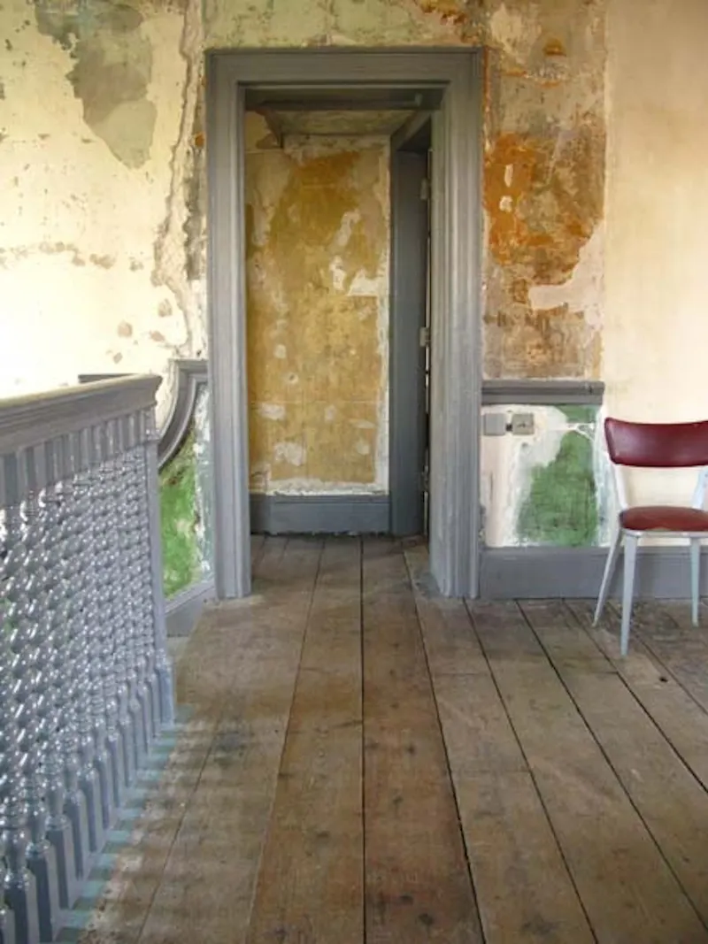 Eclectic Deptford house , A631 (photo 40)